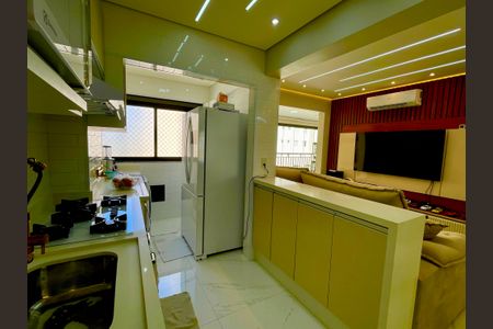 Apartamento à venda com 70m², 2 quartos e 1 vagaCozinha