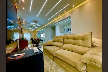 Apartamento à venda com 70m², 2 quartos e 1 vagaSala