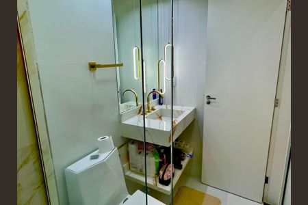 Apartamento à venda com 70m², 2 quartos e 1 vagaBanheiro 1