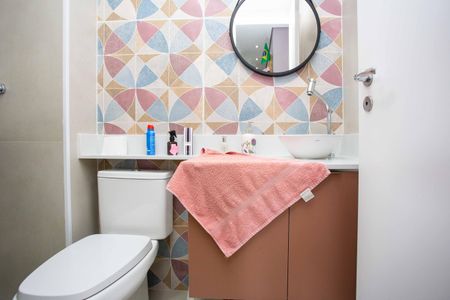 Apartamento à venda com 78m², 2 quartos e 1 vagaBanheiro Social