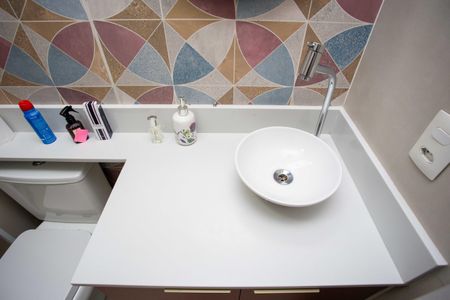 Apartamento à venda com 78m², 2 quartos e 1 vagaBanheiro Social