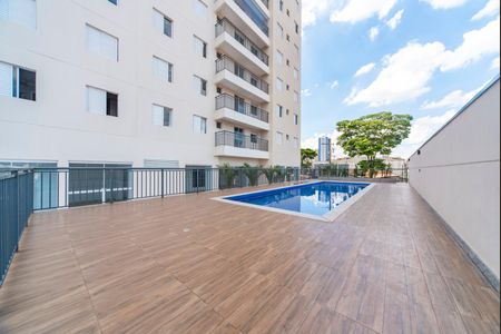 Apartamento para alugar com 54m², 2 quartos e 1 vaga Apartamento para alugar com 54m², 2 quartos e 1 vagaÁrea comum - Piscina