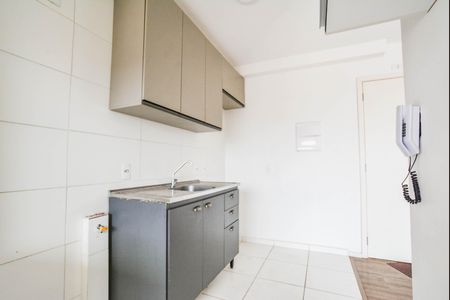 Apartamento para alugar com 54m², 2 quartos e 1 vaga Apartamento para alugar com 54m², 2 quartos e 1 vagaCozinha e Área de Serviço