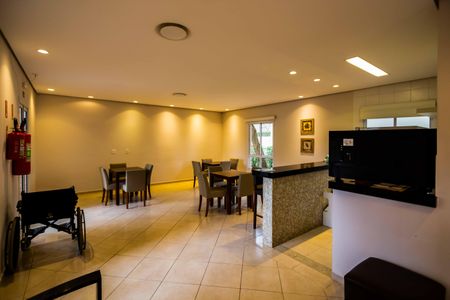 Apartamento para alugar com 72m², 3 quartos e 1 vagaÁrea comum - Salão de festas Gourmet