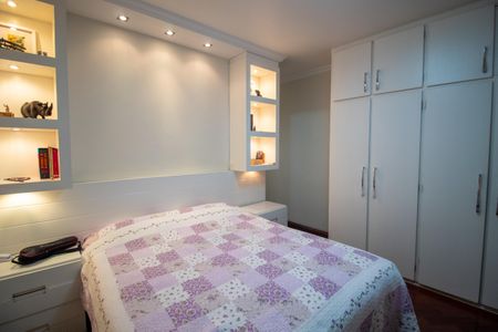 Casa à venda com 225m², 4 quartos e 2 vagasQuarto 1