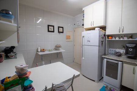 Cozinha de casa à venda com 4 quartos, 225m² em Jardim Bonfiglioli, São Paulo