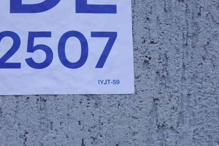 Apartamento à venda com 41m², 2 quartos e sem vagaPlaca instalada na fachada do condomínio - Código da placa - IYJT-59