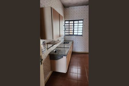 Casa à venda com 154m², 3 quartos e 2 vagasCozinha