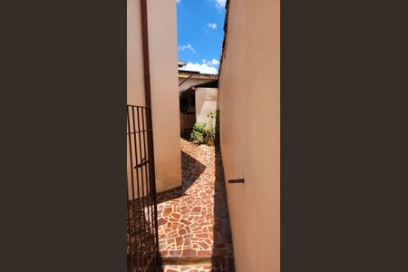 Casa à venda com 154m², 3 quartos e 2 vagasÁrea externa