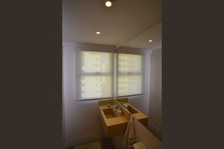 Apartamento à venda com 103m², 2 quartos e 2 vagasLavabo