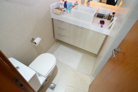 Apartamento à venda com 103m², 2 quartos e 2 vagasBanheiro Suíte