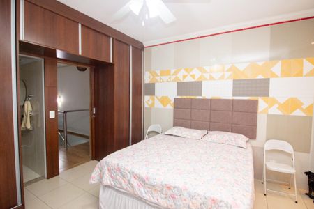Quarto Suíte Casa 1 de casa à venda com 3 quartos, 266m² em Parque Xangri-lá, Contagem