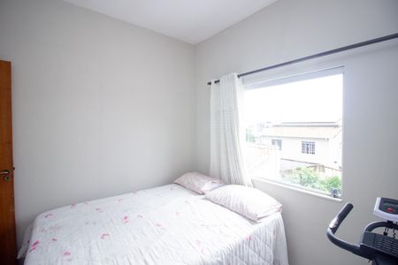 Casa à venda com 266m², 3 quartos e 2 vagasQuarto 1 Casa 1