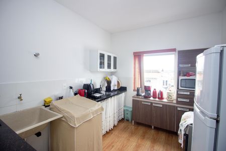 Casa à venda com 266m², 3 quartos e 2 vagasCozinha e Área de Serviço Casa 1