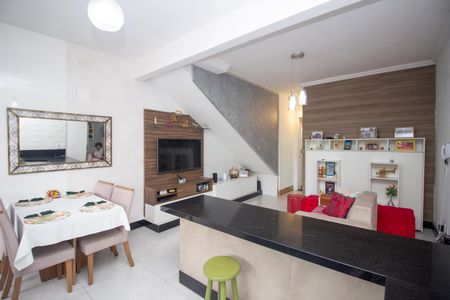 Casa à venda com 266m², 3 quartos e 2 vagasCozinha Casa 2