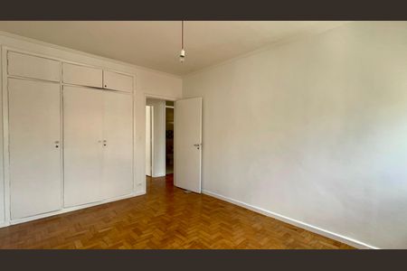 Apartamento para alugar com 140m², 3 quartos e sem vagaQuarto 2