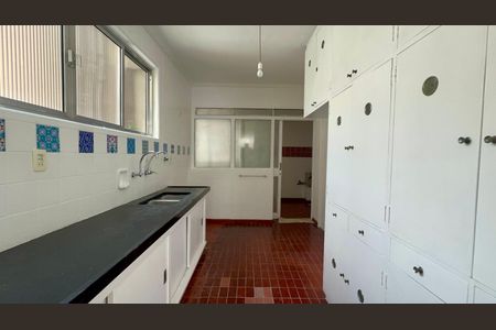 Apartamento para alugar com 140m², 3 quartos e sem vagaCozinha