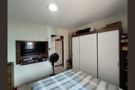 Casa à venda com 200m², 5 quartos e 2 vagasQuarto 