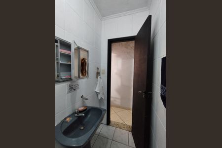 Casa à venda com 200m², 5 quartos e 2 vagasBanheiro - torneira