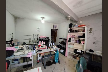 Casa à venda com 200m², 5 quartos e 2 vagasSala 