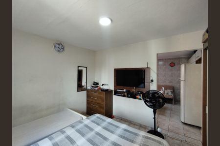 Casa à venda com 200m², 5 quartos e 2 vagasQuarto 