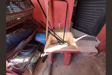 Casa à venda com 200m², 5 quartos e 2 vagasÁrea de Serviço