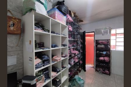 Casa à venda com 200m², 5 quartos e 2 vagasCozinha - Torneira