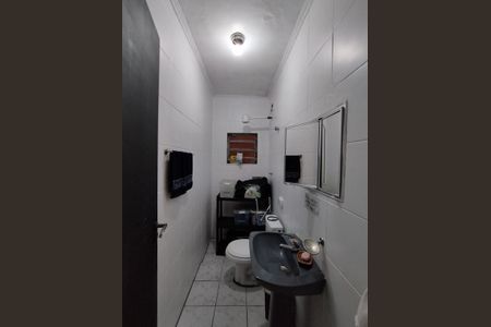 Casa à venda com 200m², 5 quartos e 2 vagasBanheiro - torneira