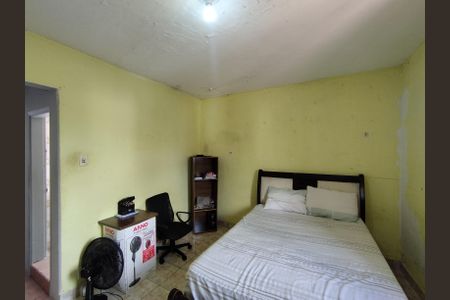 Casa à venda com 200m², 5 quartos e 2 vagasQuarto 