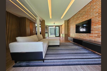 Sala de casa à venda com 3 quartos, 150m² em Vila Cordeiro, São Paulo