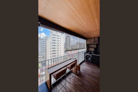 Studio para alugar com 45m², 1 quarto e 1 vagaVaranda