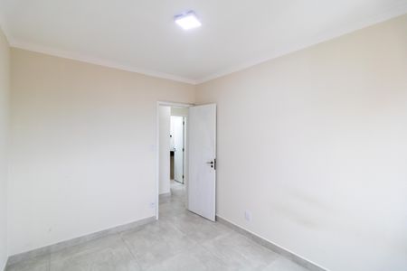 Apartamento para alugar com 78m², 3 quartos e 1 vagaQuarto 02