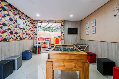 Apartamento à venda com 80m², 3 quartos e 2 vagas Apartamento à venda com 80m², 3 quartos e 2 vagasSalão de jogos