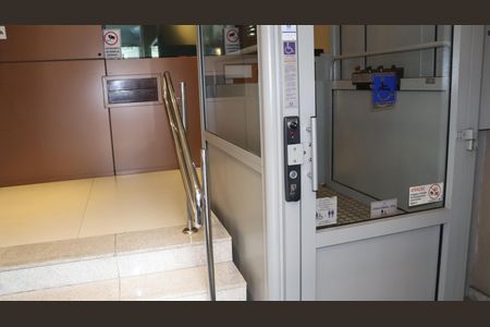 Studio para alugar com 22m², 1 quarto e 1 vagaElevador - Entrada