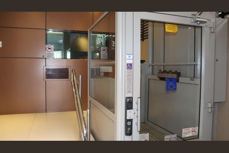 Studio para alugar com 22m², 1 quarto e 1 vagaElevador - Entrada