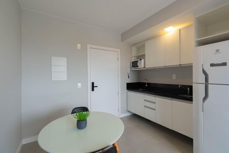 Apartamento para alugar com 37m², 1 quarto e 1 vaga