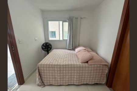 Quarto de apartamento para alugar com 1 quarto, 24m² em Jardim Placaford, Salvador