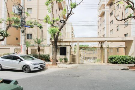 Apartamento para alugar com 82m², 3 quartos e 2 vagasFachada