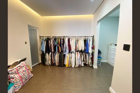 Casa à venda com 3 quartos, 450m² em Quarta Parada, São Paulo