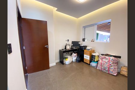 Casa à venda com 3 quartos, 450m² em Quarta Parada, São Paulo