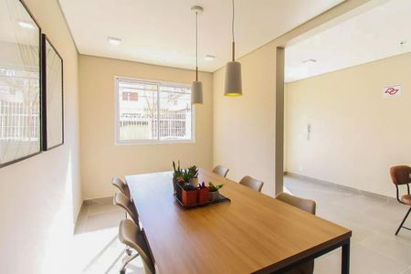 Apartamento para alugar com 45m², 2 quartos e sem vaga Apartamento para alugar com 45m², 2 quartos e sem vagaCoworking