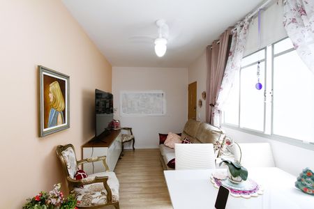 Sala de apartamento à venda com 2 quartos, 47m² em Salgado Filho, Belo Horizonte