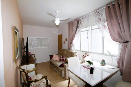 Sala de apartamento à venda com 2 quartos, 47m² em Salgado Filho, Belo Horizonte