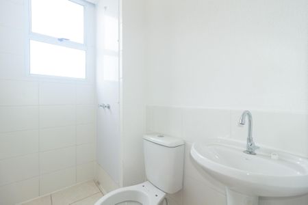 Apartamento para alugar com 41m², 2 quartos e sem vagaBanheiro