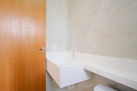 Casa à venda com 128m², 3 quartos e 3 vagasBanheiro da Suíte 3