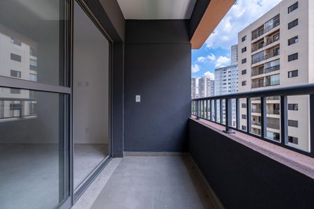 Sacada de kitnet/studio à venda com 1 quarto, 24m² em Vila Santa Catarina, São Paulo