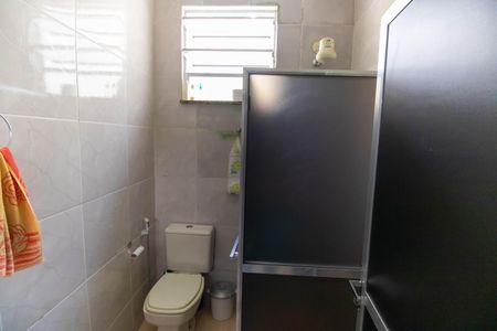 Casa à venda com 360m², 8 quartos e 5 vagasBanheiro de serviço