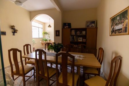 Casa à venda com 360m², 8 quartos e 5 vagasSala 2