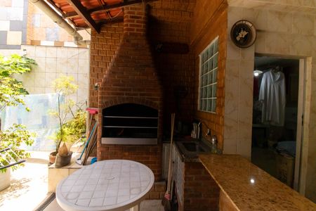 Casa à venda com 360m², 8 quartos e 5 vagasÁrea externa