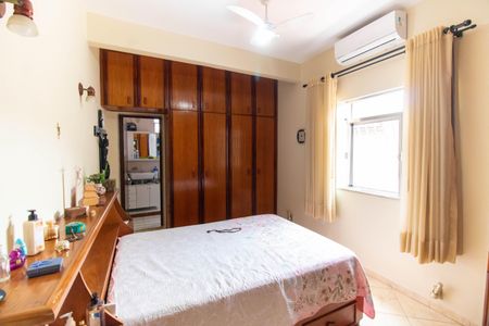 Casa à venda com 360m², 8 quartos e 5 vagasSuíte 1